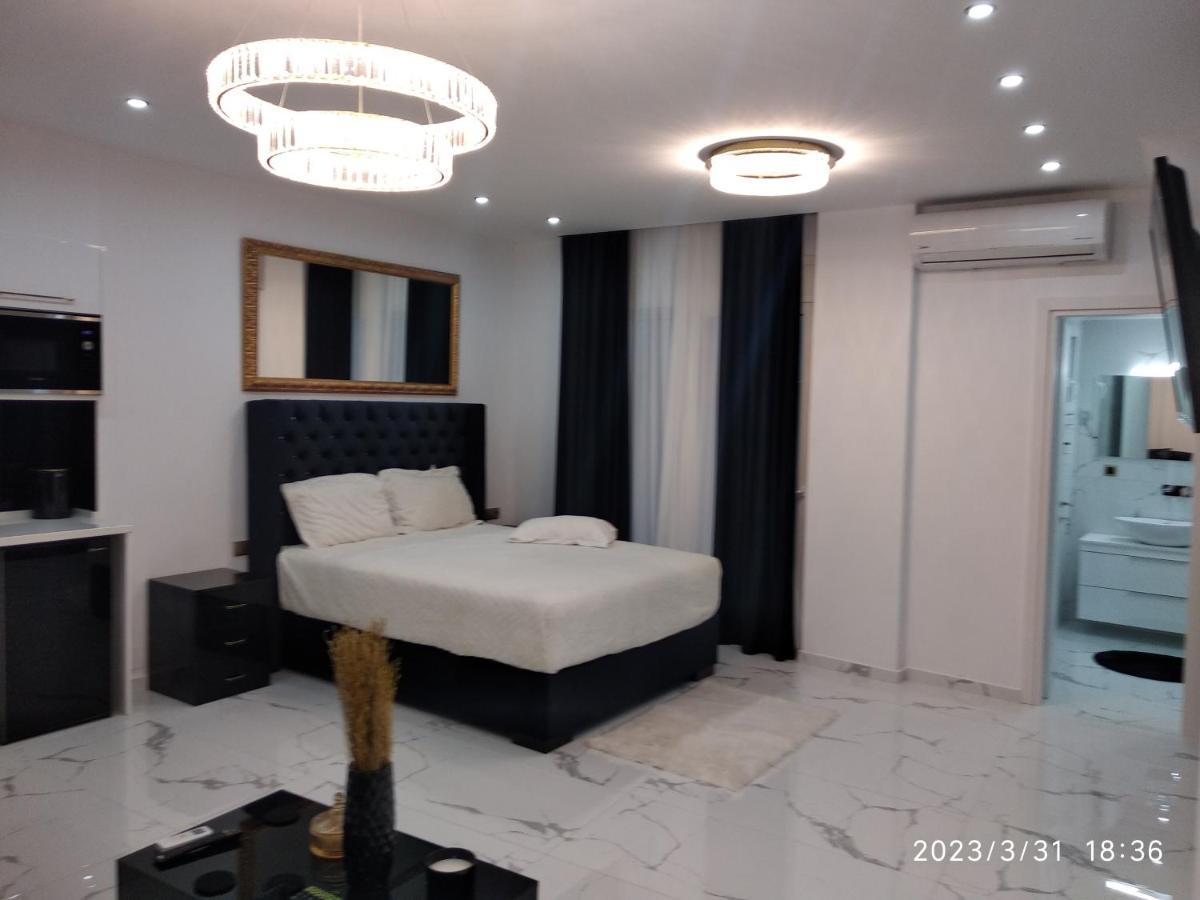 Despina'S Palace Apt Downtown 이라클리온 외부 사진