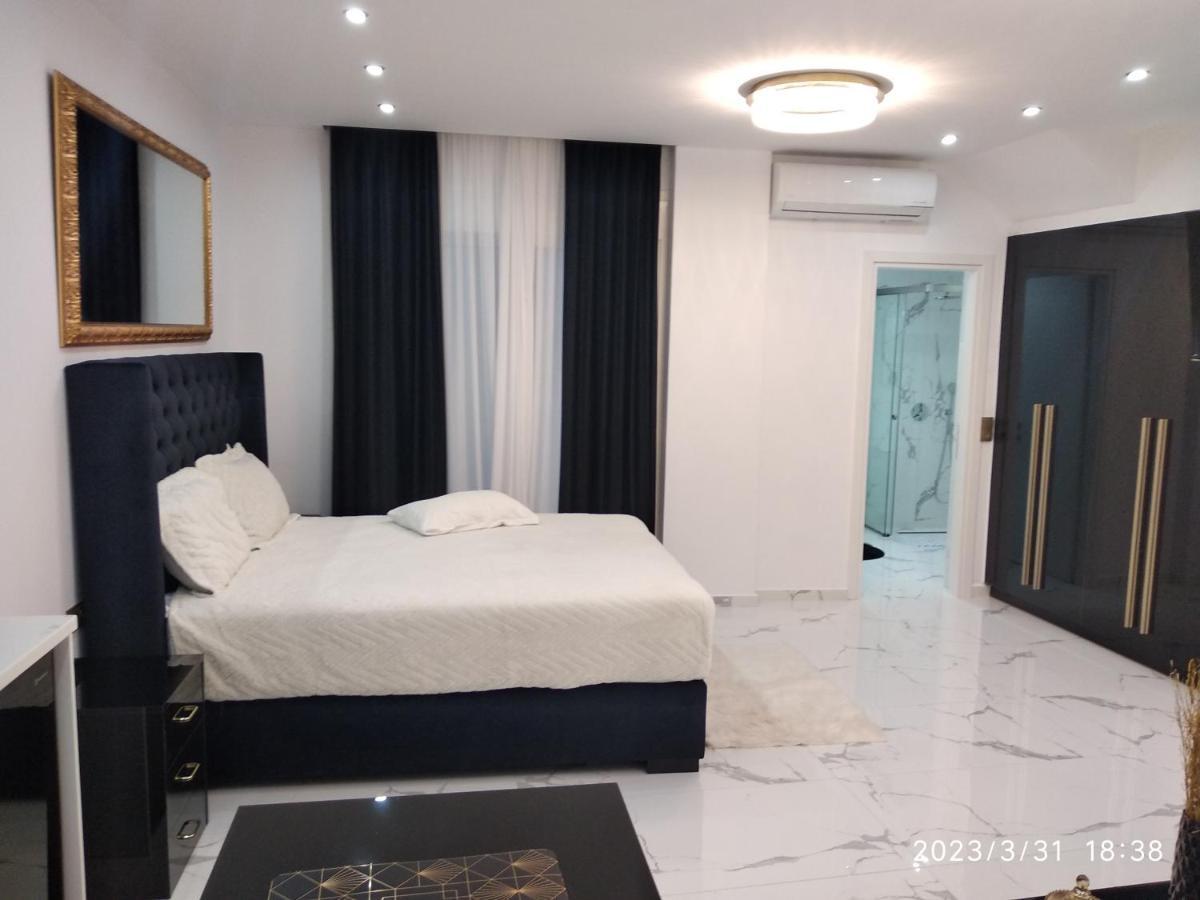 Despina'S Palace Apt Downtown 이라클리온 외부 사진