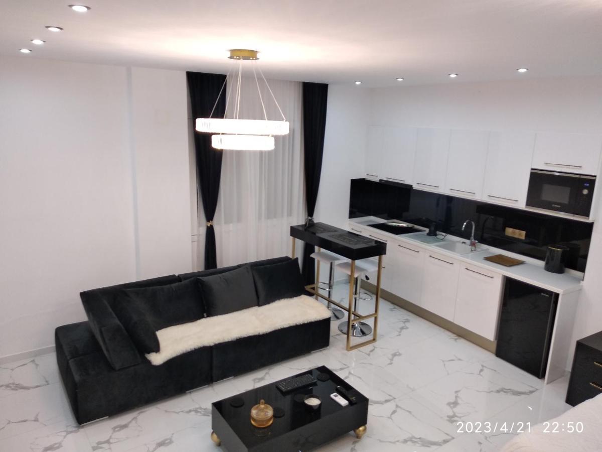 Despina'S Palace Apt Downtown 이라클리온 외부 사진