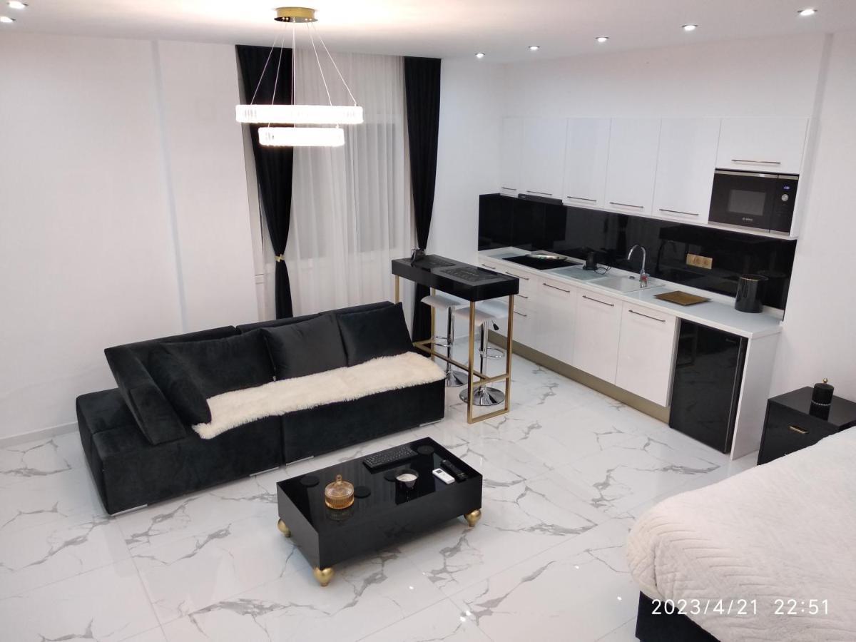 Despina'S Palace Apt Downtown 이라클리온 외부 사진